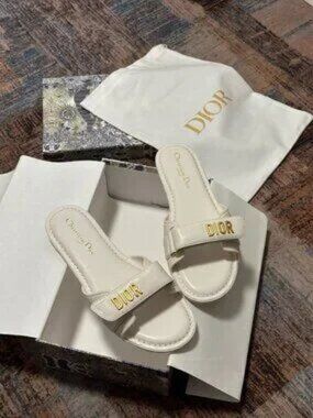 Dioriviera Dioract Slide: White Lambskin and Rubber